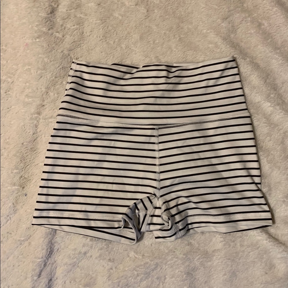 fitted workout shorts